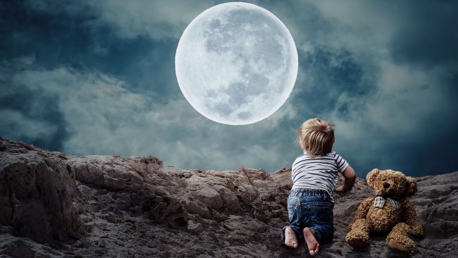 Los niños de la luna